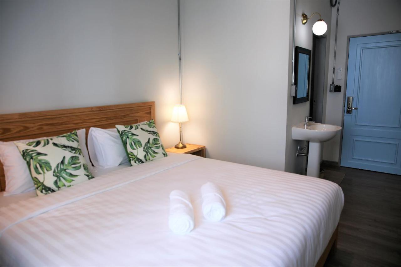 Latima Boutique Hostel Kanchanaburi Exterior foto